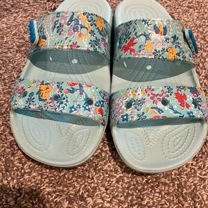 Disney's Little Mermaid x Vera Bradley Crocs - Classic Sandal-Women’s-6 M-4 GUC
